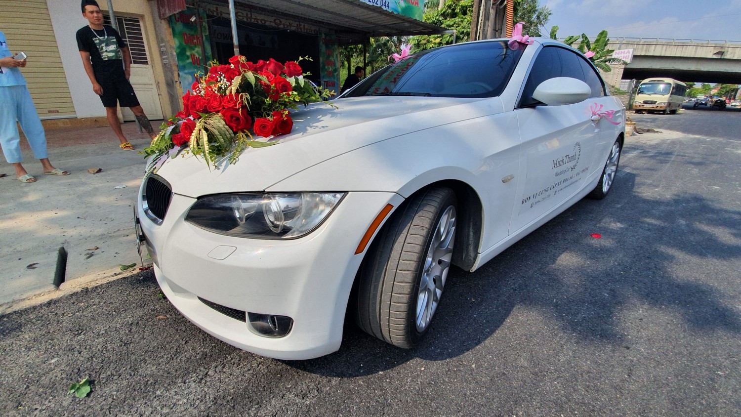 XE CƯỚI BMW MUI TRẦN TRẮNG ĐÓN DÂU TỪ AN THÁI – AN LÃO ĐẾN QUÁN TOAN – HỒNG BÀNG