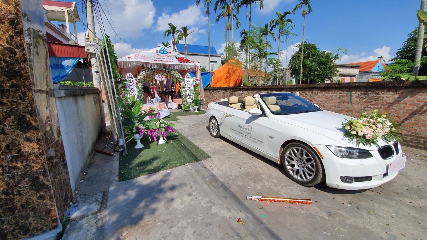 XE CƯỚI BMW MUI TRẦN TRẮNG ĐÓN DÂU TỪ AN DƯƠNG – HẢI PHÒNG ĐẾN KIM THÀNH – HẢI DƯƠNG