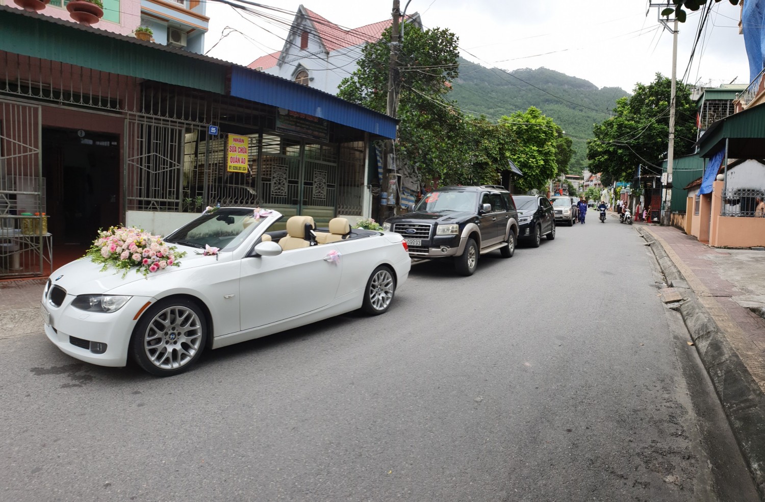 xe cưới mui trần