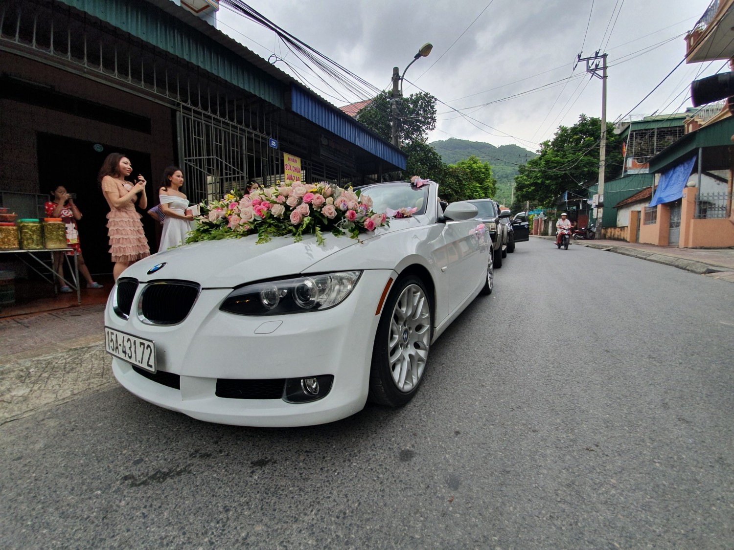 xe cưới mui trần