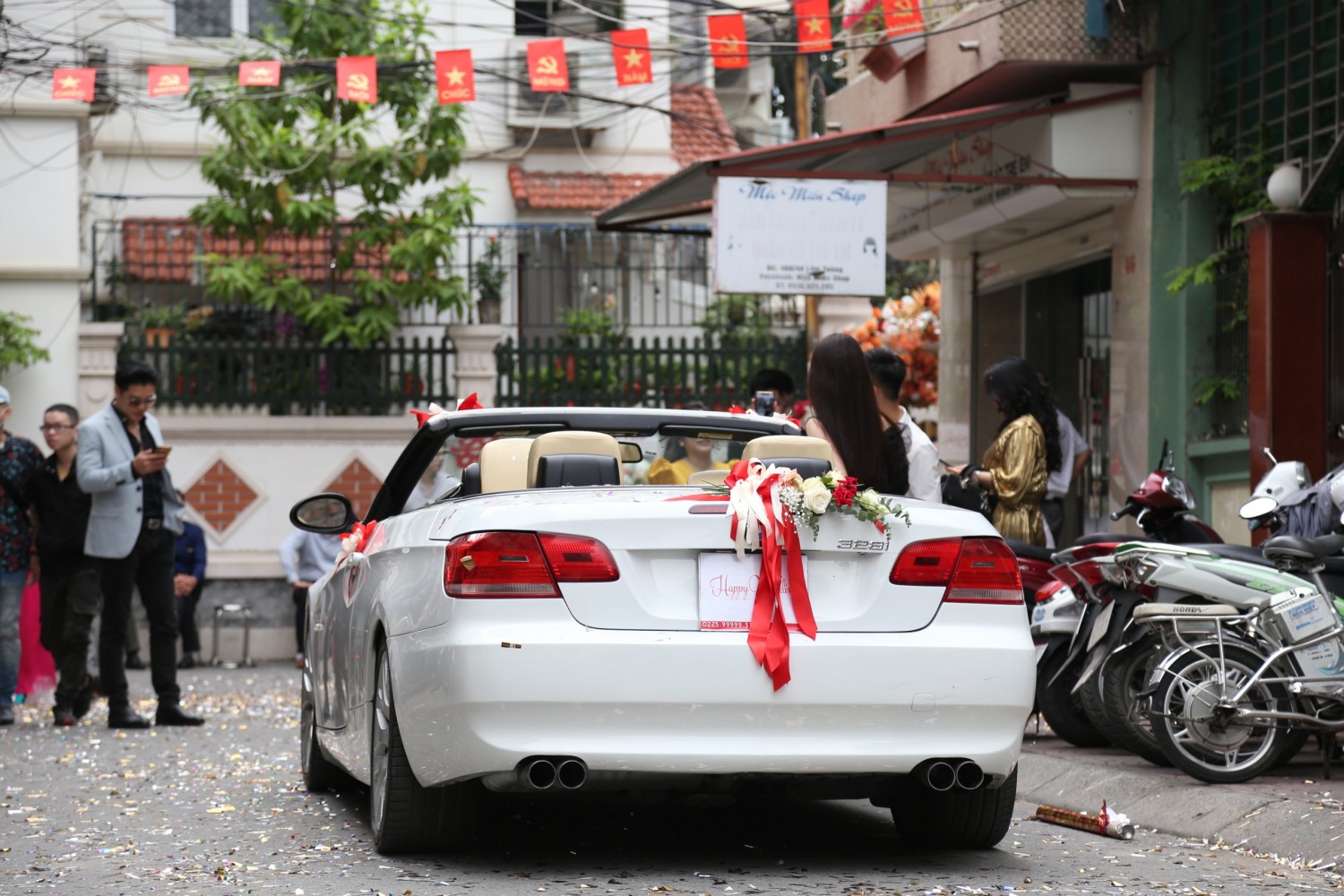 Cho thue xe cuoi mui tran tai Hai Phong